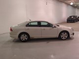 Used 2010 Ford Fusion SE image 2
