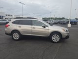 Used 2017 Subaru Outback 2.5i Premium image 2