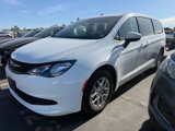 Used 2022 Chrysler Voyager LX image 5