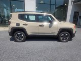 Used 2016 Jeep Renegade Sport w/ Power & Air Group image 2
