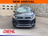 Used 2022 Chevrolet Trax LT w/ Premium Seat Package image 2