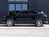 Certified 2022 Porsche Cayenne image 2