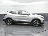 Used 2022 Nissan Rogue Sport SL image 4