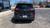 Used 2016 Jeep Cherokee Latitude w/ Cold Weather Group image 3