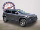 Used 2021 Jeep Cherokee Trailhawk image 2
