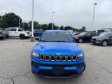 Used 2023 Jeep Compass Sport image 2