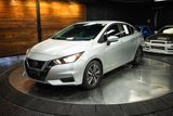 Used 2020 Nissan Versa SV image 2