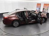 Used 2024 Nissan Altima 2.5 SV image 6