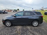 Used 2022 Chevrolet Equinox LS w/ LS Convenience Package image 4
