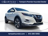 Used 2021 Nissan Rogue Sport SL w/ Premium Package image 2
