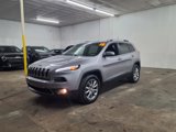 Used 2018 Jeep Cherokee Limited image 3