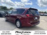 Used 2023 Chrysler Pacifica Touring-L image 3