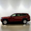 Used 2021 Jeep Grand Cherokee L Limited image 3