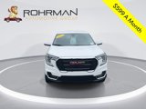Used 2024 GMC Terrain SLE image 3