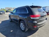 Used 2021 Jeep Grand Cherokee Laredo image 3