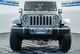 Used 2018 Jeep Wrangler Unlimited Sahara image 2