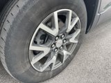 Used 2023 GMC Acadia SLE w/ Driver Convenience Package image 2