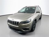 Used 2019 Jeep Cherokee Latitude w/ Popular Appearance Group image 3