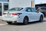 Used 2023 Toyota Camry SE image 5