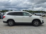 Used 2019 Honda Pilot Touring image 4