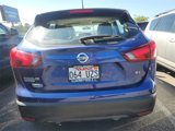 Used 2017 Nissan Rogue Sport SL image 3