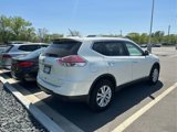 Used 2015 Nissan Rogue SV image 5