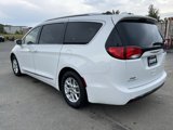 Used 2020 Chrysler Pacifica Touring-L image 5