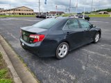 Used 2014 Toyota Camry SE image 3