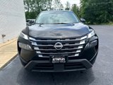 Used 2024 Nissan Rogue S image 2
