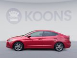 Used 2017 Hyundai Elantra SE image 2