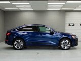Used 2023 Audi e-tron Premium Plus w/ Premium Plus Package image 3