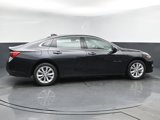 Used 2023 Chevrolet Malibu LT image 3