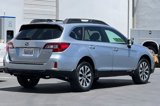 Used 2017 Subaru Outback 2.5i Limited image 5