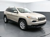 Used 2015 Jeep Cherokee Latitude w/ Cold Weather Group image 2
