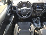 Used 2022 Jeep Cherokee Limited image 3