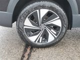 New 2025 Volkswagen Taos SE image 5