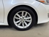 Used 2014 Toyota Avalon XLE image 4