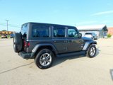 Used 2018 Jeep Wrangler Unlimited Sahara image 3
