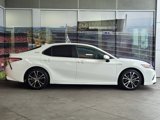 Used 2020 Toyota Camry SE image 4