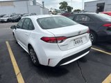 Used 2022 Toyota Corolla LE image 2