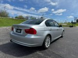 Used 2011 BMW 328i xDrive Sedan image 4