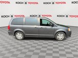 Used 2019 Dodge Grand Caravan SE w/ UConnect Hands-Free Group image 3