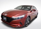 Used 2023 Hyundai Elantra SEL w/ Convenience Package image 3