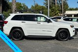 Used 2018 Jeep Grand Cherokee Altitude image 3