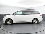 Used 2011 Toyota Sienna LE image 5