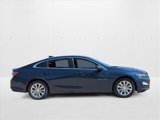 Used 2021 Chevrolet Malibu LT image 3