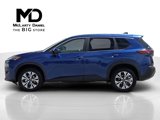 Used 2023 Nissan Rogue SV image 3