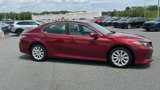 Used 2018 Toyota Camry LE image 3