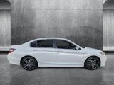 Used 2017 Honda Accord Sport image 4