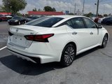 Used 2023 Nissan Altima 2.5 SV image 5